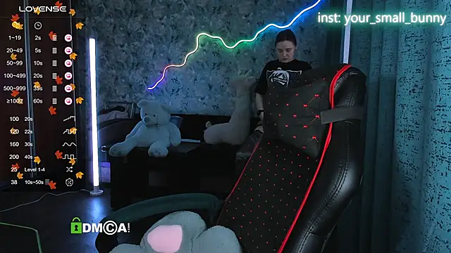 Your small bunny online show from 11.08.25