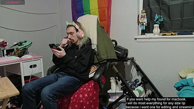 tallnerdyguy online show from 11.23.25