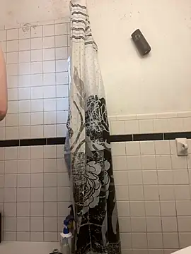 Snapshot of tallnerdyguy chatting on 02.24.26 tallnerdyguy online show from 02.24.26