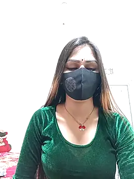 Tisha-01 online show from 04.12.26