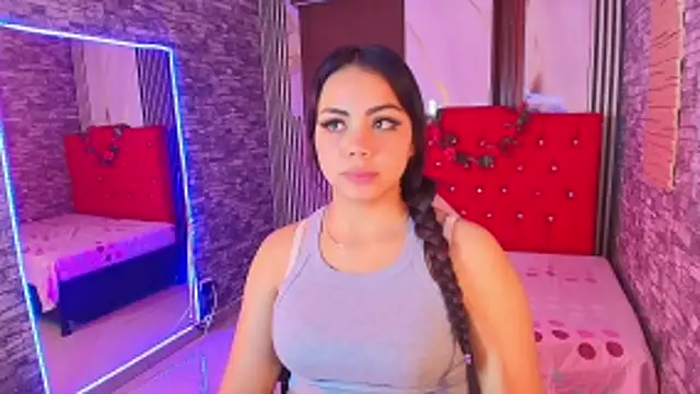 Snapshot of maribelsex303av chatting on 11.06.25 maribelsex303av online show from 11.06.25