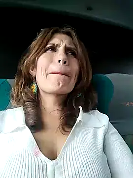 Snapshot of Alysson-- chatting on 01.28.25 Alysson-- online show from 01.28.25