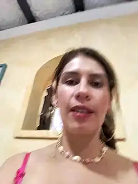 Snapshot of Alysson-- chatting on 02.13.25 Alysson-- online show from 02.13.25