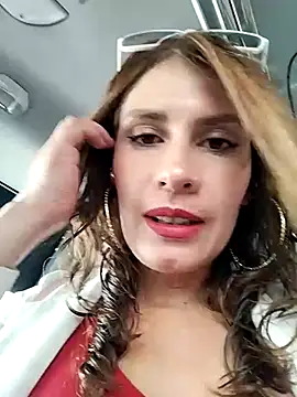 Snapshot of Alysson-- chatting on 03.06.25 Alysson-- online show from 03.06.25