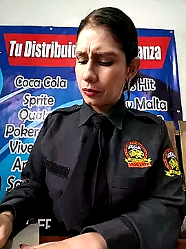 Snapshot of Alysson-- chatting on 09.09.25 Alysson-- online show from 09.09.25