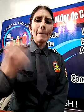 Snapshot of Alysson-- chatting on 09.18.25 Alysson-- online show from 09.18.25