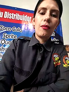 Snapshot of Alysson-- chatting on 09.29.25 Alysson-- online show from 09.29.25