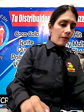 Snapshot of Alysson-- chatting on 09.30.25 Alysson-- online show from 09.30.25