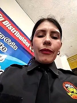 Snapshot of Alysson-- chatting on 10.02.25 Alysson-- online show from 10.02.25