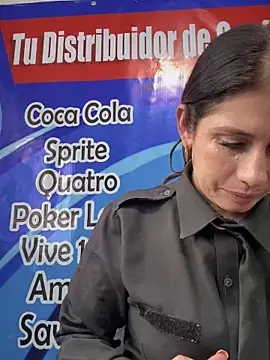 Snapshot of Alysson-- chatting on 10.09.25 Alysson-- online show from 10.09.25