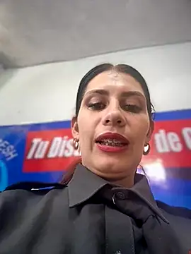 Snapshot of Alysson-- chatting on 10.23.25 Alysson-- online show from 10.23.25