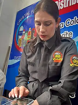 Snapshot of Alysson-- chatting on 11.26.25 Alysson-- online show from 11.26.25