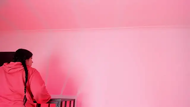 AmberiniHoffman online show from 02.04.26