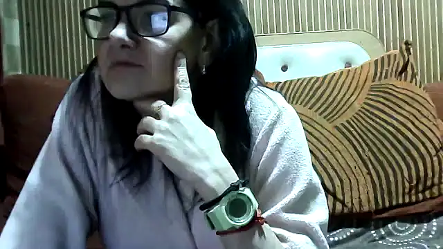 AlanaLaDream online show from 02.27.25