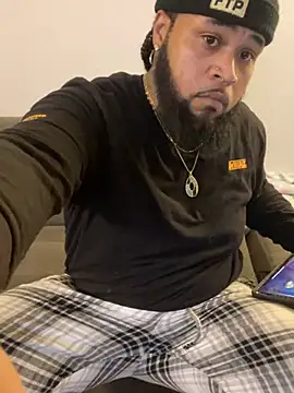 Snapshot of Pap1_Champo chatting on 02.02.25 Pap1 Champo online show from 02.02.25