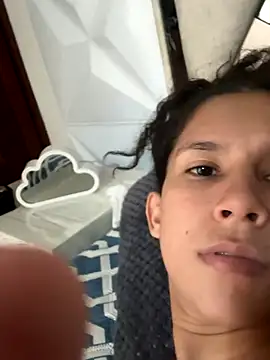 Antonella and axel  online show from 09.15.25