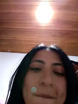Snapshot of Gisell_s chatting on 01.03.25 Gisell s online show from 01.03.25