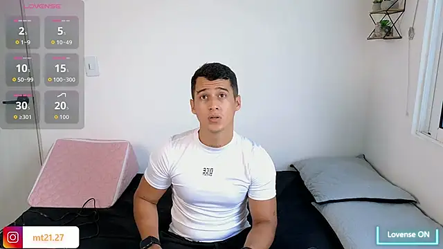 hot69temptation  online show from 09.11.25