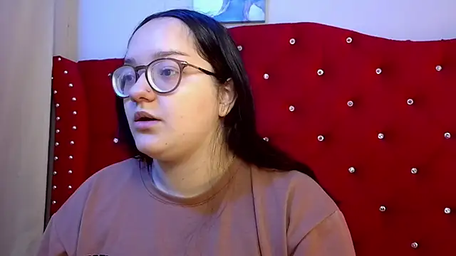 charlotte1-ls online show from 11.07.25