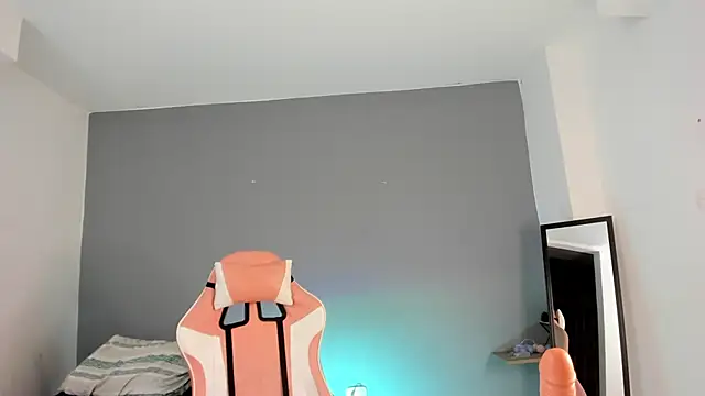 gwen ashly online show from 01.09.25