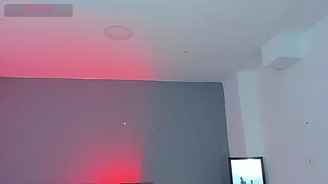 gwen ashly online show from 03.18.25