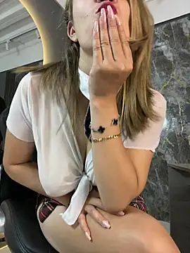 gwen ashly online show from 03.21.26