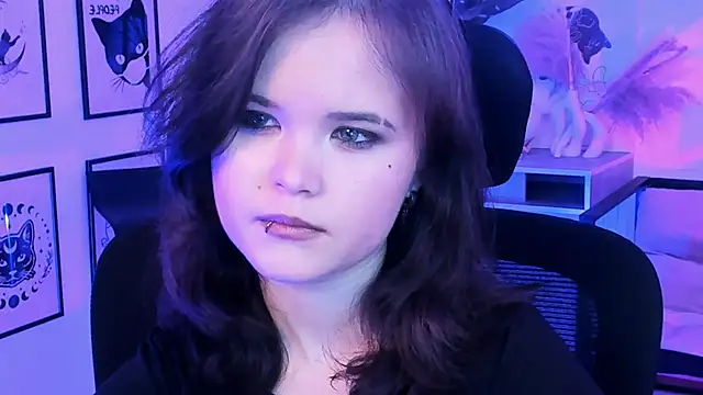 Elainebeness online show from 01.24.25