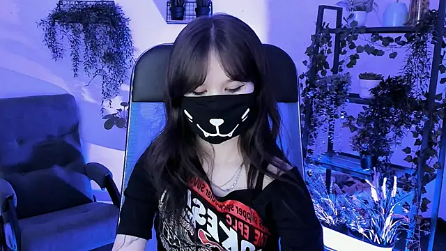 Elainebeness online show from 04.02.26