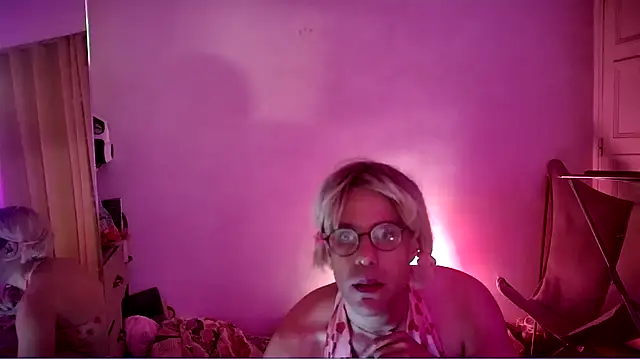 Soraya Sissy  online show from 11.30.25