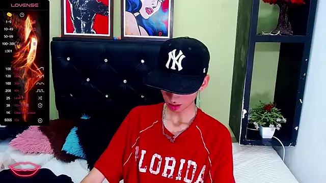 ttimy x boy online show from 02.22.25