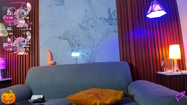 Snapshot of ariann_bk chatting on 01.08.25 ariann bk online show from 01.08.25