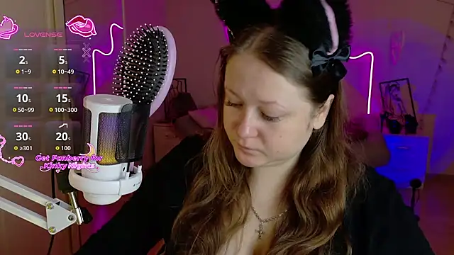 LizzyShine online show from 11.04.25