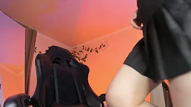 Emily relish online show from 01.18.25