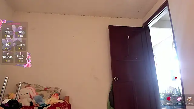 Miss oliviaa online show from 10.17.25