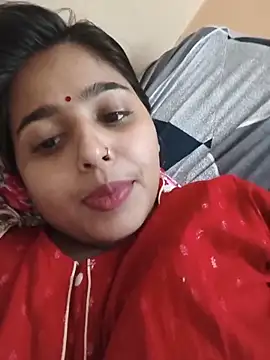 Snapshot of Sweet-Rani chatting on 06.19.26 Sweet-Rani online show from 06.19.26
