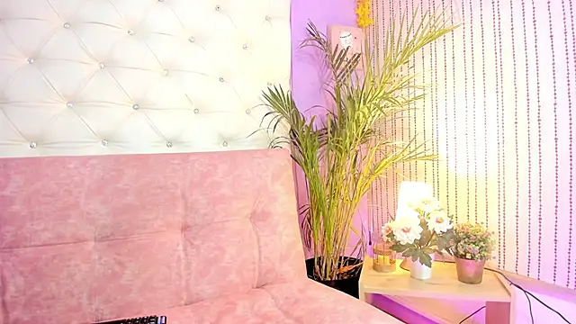 emaa lambert online show from 03.07.25