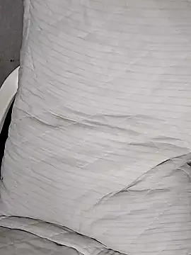 fofinhaa12 online show from 02.11.25