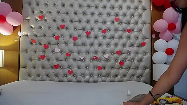 Snapshot of MegannMyerss chatting on 02.23.25 MegannMyerss online show from 02.23.25