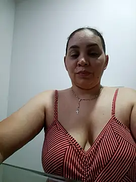 MirandaSoto online show from 01.10.26