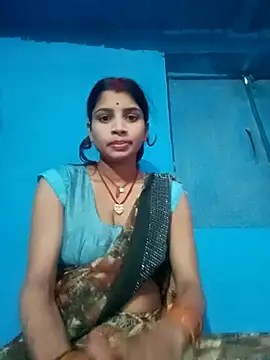 Snapshot of Nisha_Cute chatting on 10.23.25 Nisha Cute online show from 10.23.25