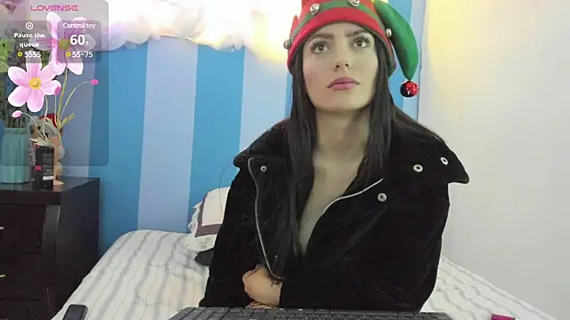 Snapshot of britny_clouds chatting on 12.04.24 britny clouds online show from 12.04.24