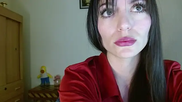 Snapshot of britny_clouds chatting on 09.14.25 britny clouds online show from 09.14.25