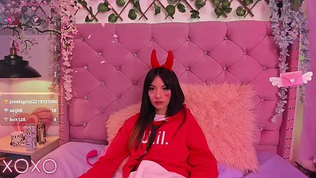 lauren evans96 online show from 01.28.25