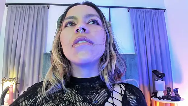 Snapshot of delilah_fix chatting on 02.27.26 delilah fix online show from 02.27.26