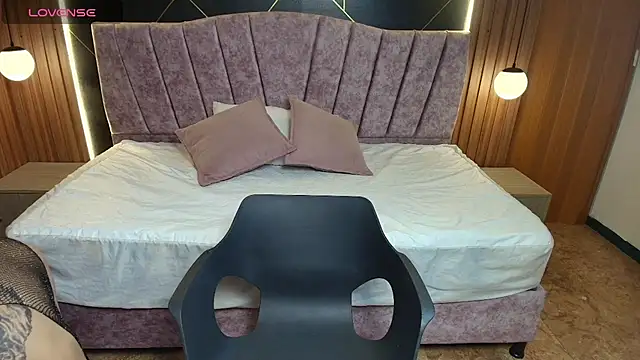 NatashaMason  online show from 03.31.26