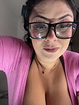 Snapshot of linatarens chatting on 02.12.26 linatarens online show from 02.12.26