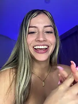 Issabela G1 online show from 03.04.25