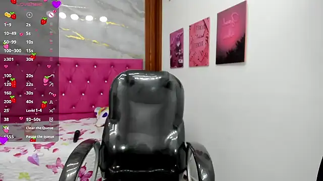 Helen russo online show from 04.10.26