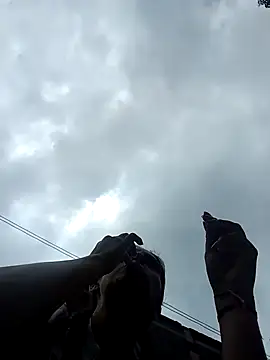 Nami sunny online show from 10.05.25