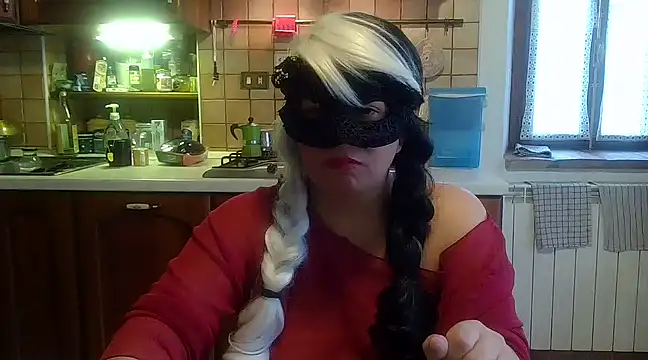 Snapshot of Ninalapiccolina chatting on 01.07.25 Ninalapiccolina online show from 01.07.25